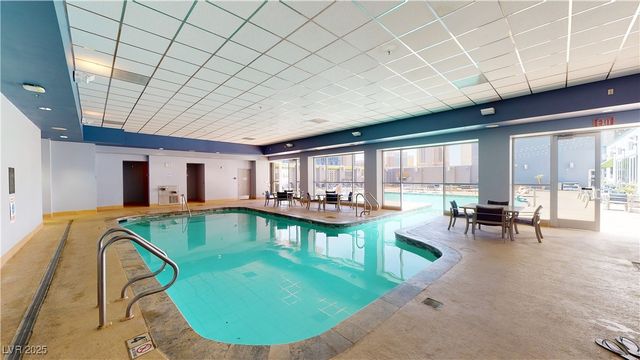 211 East Flamingo Road 202, Las Vegas, NV 89169