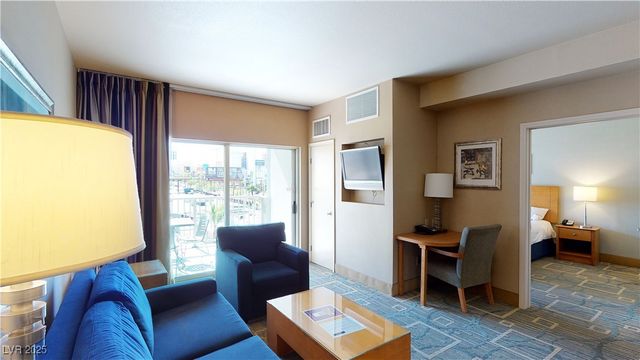 211 East Flamingo Road 202, Las Vegas, NV 89169