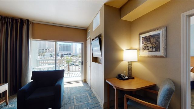 211 East Flamingo Road 202, Las Vegas, NV 89169