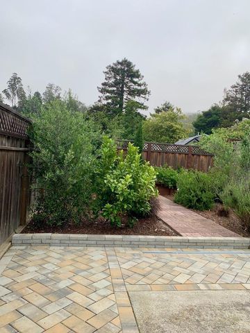 The Alameda, El Granada, CA 94018