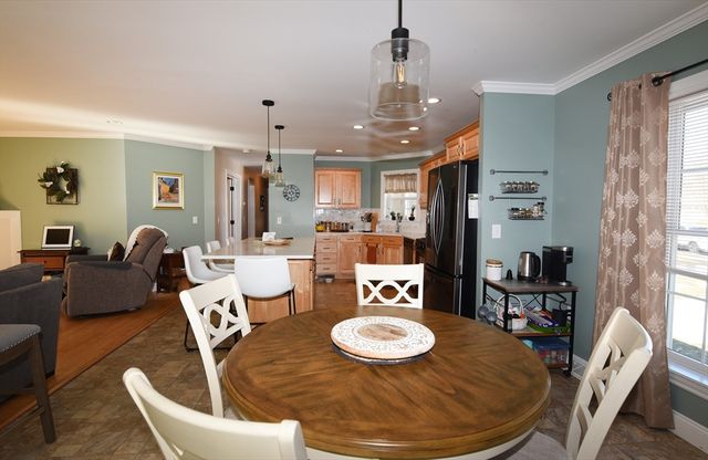 3 Leslie Court, Rockland, MA 02370