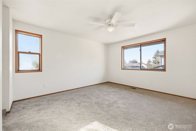 15931 22nd Avenue SW, Burien, WA 98166