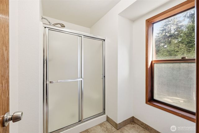 15931 22nd Avenue SW, Burien, WA 98166