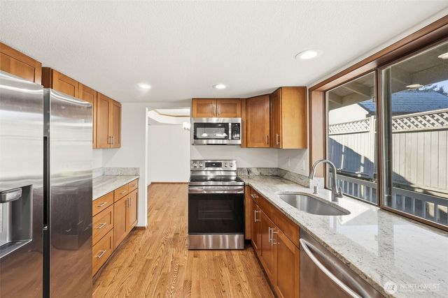 15931 22nd Avenue SW, Burien, WA 98166