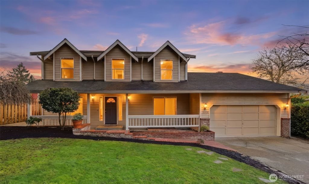 15931 22nd Avenue SW, Burien, WA 98166