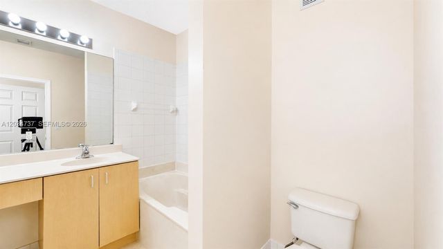 3557 Forest Hill Blvd 51, Palm Springs, FL 33406