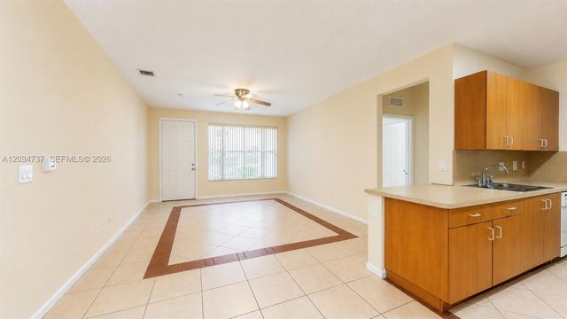 3557 Forest Hill Blvd 51, Palm Springs, FL 33406