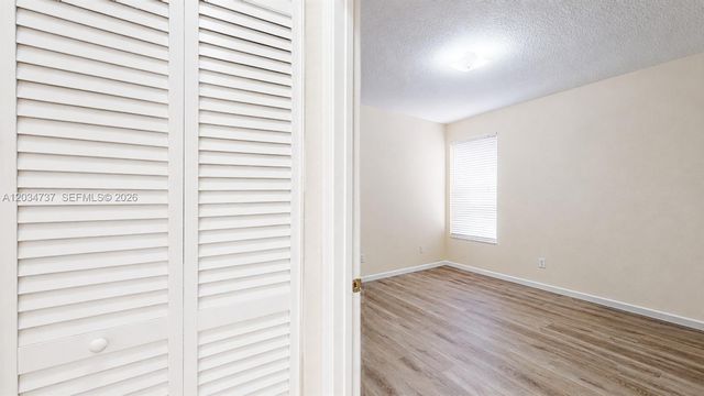 3557 Forest Hill Blvd 51, Palm Springs, FL 33406