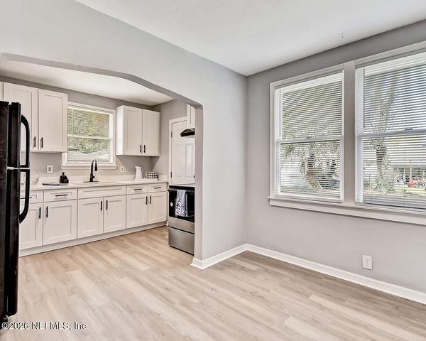 5121 ATTLEBORO Street, Jacksonville, FL 32205