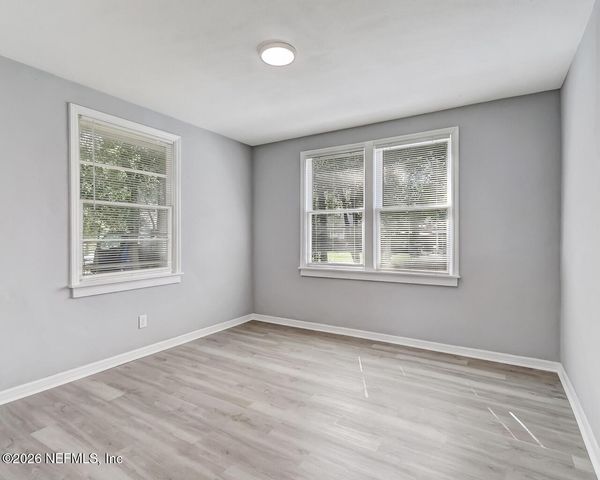 5121 ATTLEBORO Street, Jacksonville, FL 32205