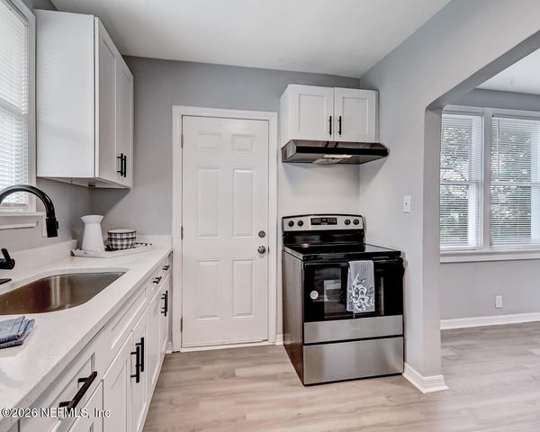 5121 ATTLEBORO Street, Jacksonville, FL 32205