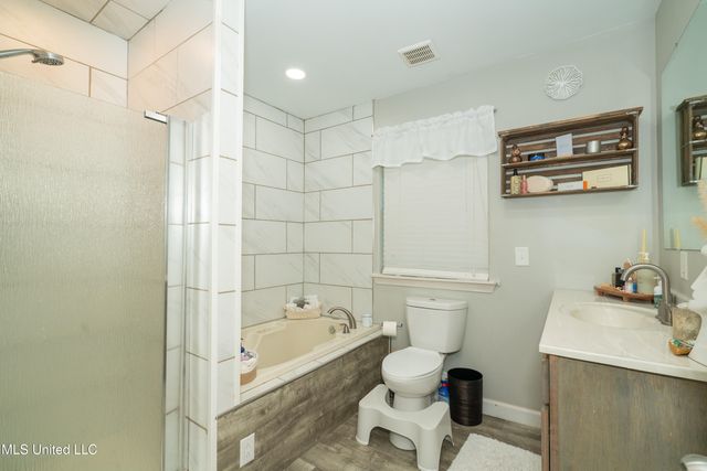 23349 Bells Ferry Road, Pass Christian, MS 39571