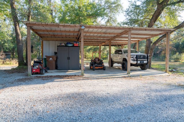 23349 Bells Ferry Road, Pass Christian, MS 39571