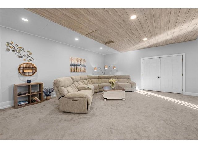 13600 96th Street, Elk River, MN 55330