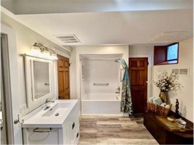 13600 96th Street, Elk River, MN 55330