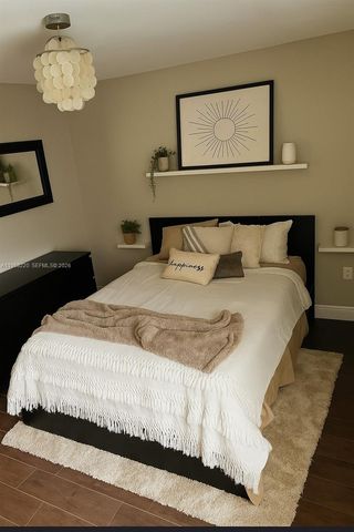 140 NW 14th Ave 6, Miami, FL 33125