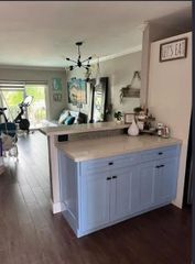 140 NW 14th Ave 6, Miami, FL 33125