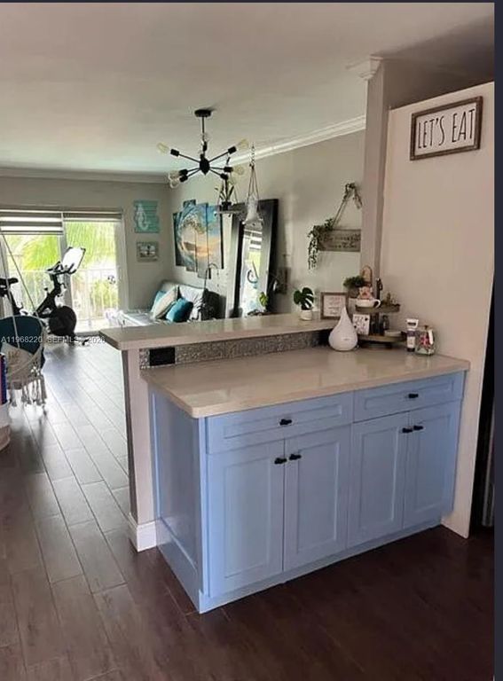 140 NW 14th Ave 6, Miami, FL 33125