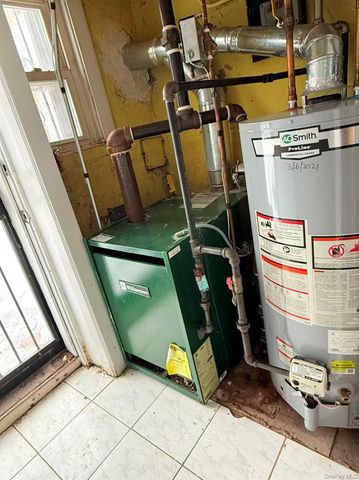 60-46 83rd Place, Middle Village, NY 11379