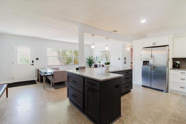 3597 27TH AVENUE S, St Petersburg, FL 33711
