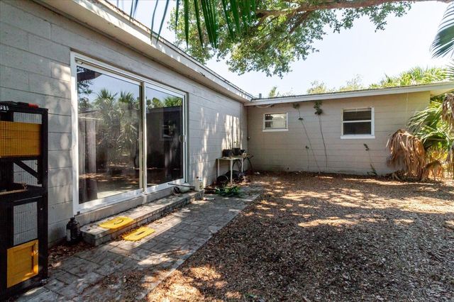 3597 27TH AVENUE S, St Petersburg, FL 33711