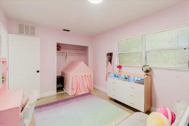 3597 27TH AVENUE S, St Petersburg, FL 33711