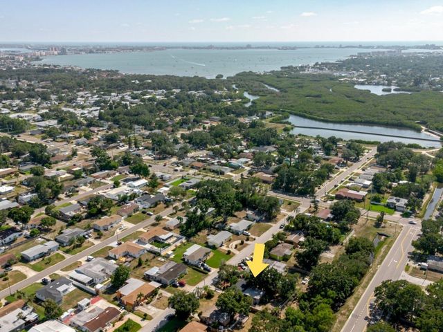 3597 27TH AVENUE S, St Petersburg, FL 33711
