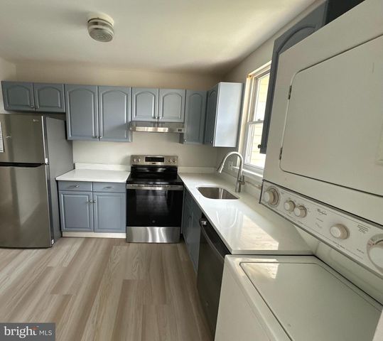 5--7 FLORENCE TOLLGATE, Florence, NJ 08518