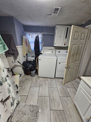 811 Watson St, Emporia, KS 66801