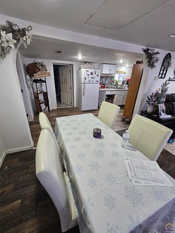 811 Watson St, Emporia, KS 66801