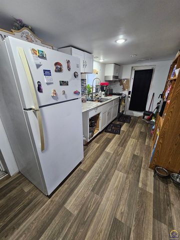 811 Watson St, Emporia, KS 66801