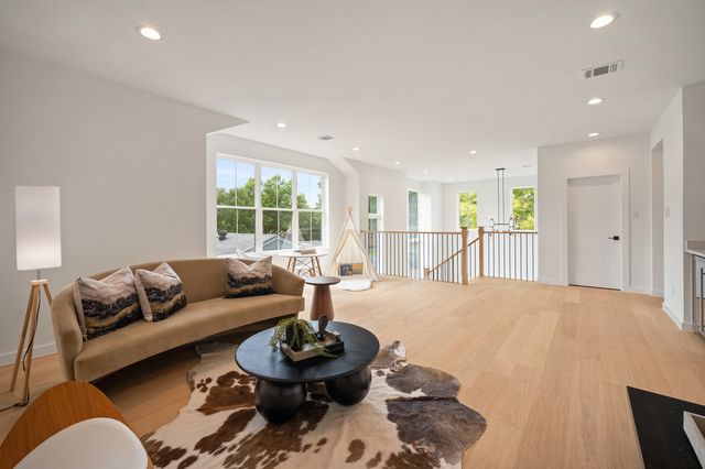 9136 Liptonshire Drive, Dallas, TX 75238