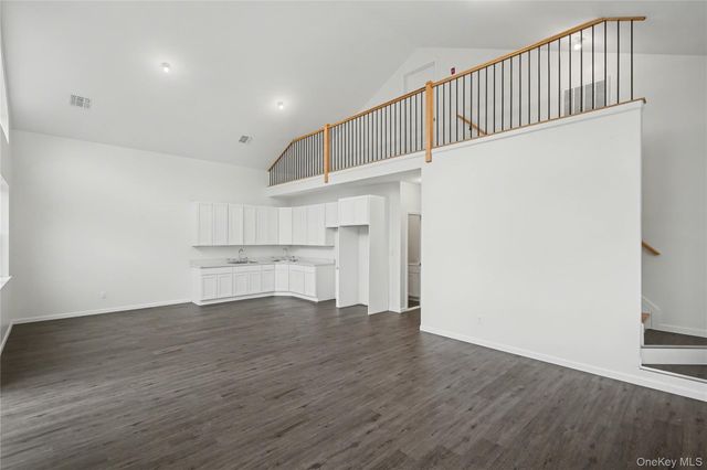 8 Waverly Avenue 44, Monticello, NY 12701