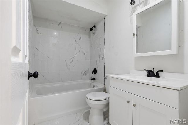 9343 Duenke Drive, St Louis, MO 63137