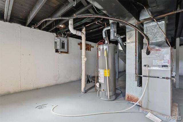 9343 Duenke Drive, St Louis, MO 63137