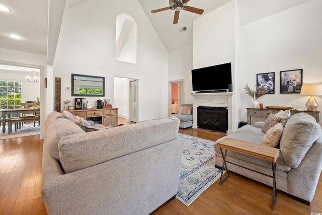 120 Wraggs Ferry Rd., Georgetown, SC 29440
