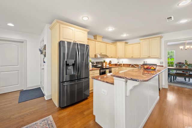 120 Wraggs Ferry Rd., Georgetown, SC 29440