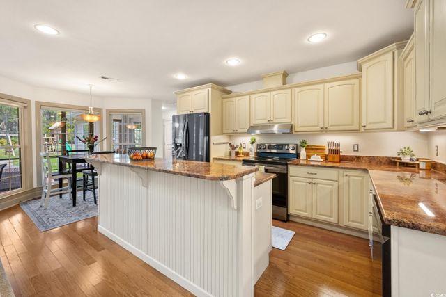 120 Wraggs Ferry Rd., Georgetown, SC 29440