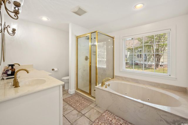 120 Wraggs Ferry Rd., Georgetown, SC 29440