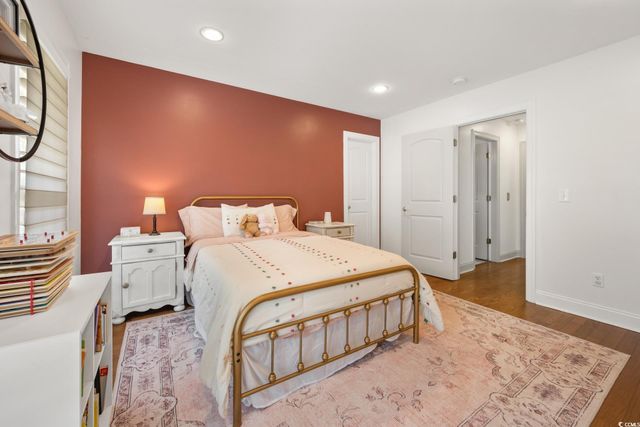 120 Wraggs Ferry Rd., Georgetown, SC 29440