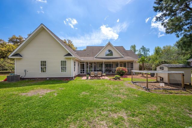 120 Wraggs Ferry Rd., Georgetown, SC 29440