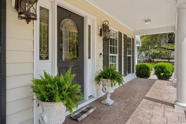 120 Wraggs Ferry Rd., Georgetown, SC 29440
