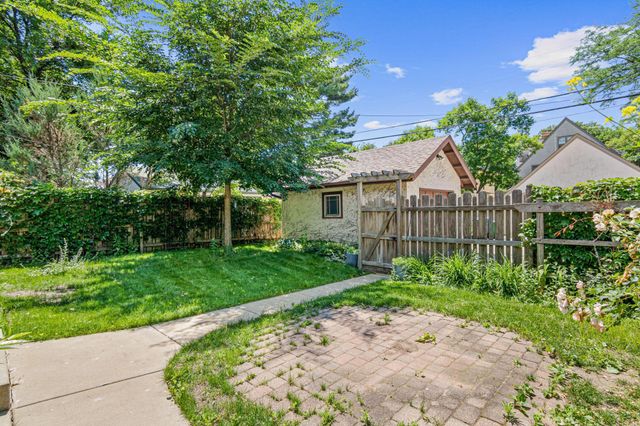 5112 Penn Avenue S, Minneapolis, MN 55419