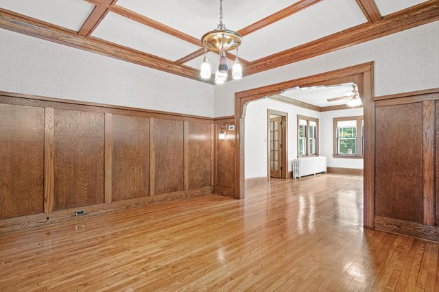 5112 Penn Avenue S, Minneapolis, MN 55419