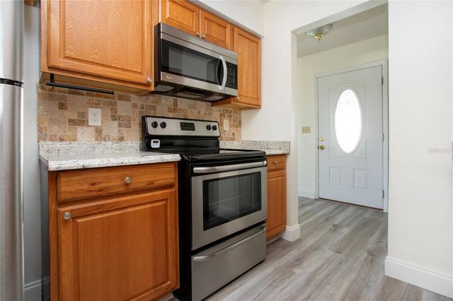 3807 JOYCE DRIVE, Bradenton, FL 34208