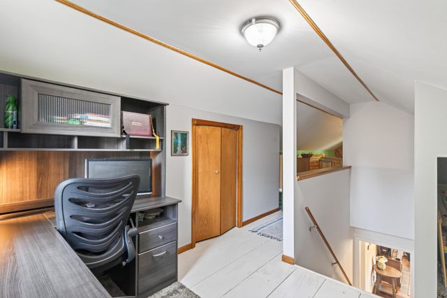 1100 Cartway Road, Champlin, MN 55316
