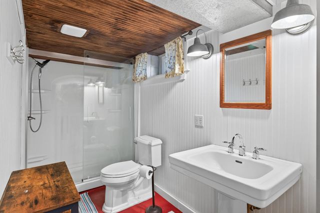 1100 Cartway Road, Champlin, MN 55316