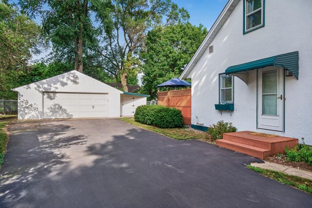 1100 Cartway Road, Champlin, MN 55316