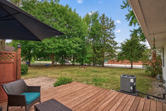 1100 Cartway Road, Champlin, MN 55316