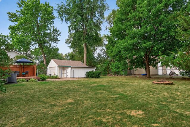 1100 Cartway Road, Champlin, MN 55316